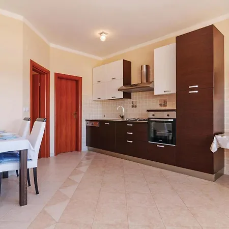 Apartment Gorgeous In Ribnica-krusevo With Wifi Anic
