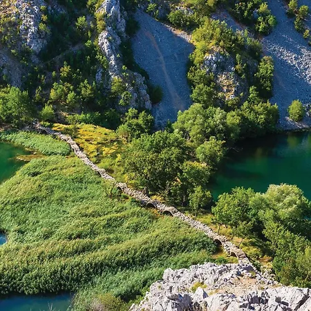 Gorgeous In Ribnica-krusevo With Wifi *